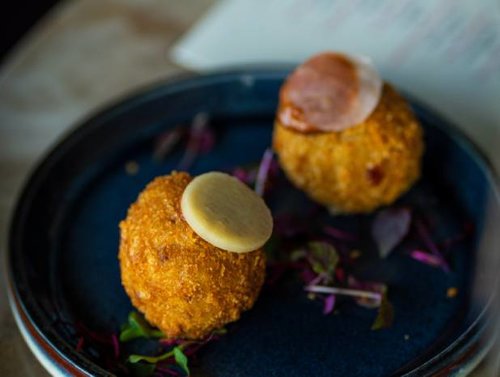 Bitterballen - Veal paired with Moroccan Mint Green Tea