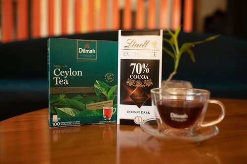 LINDT 70% Cocoa Intense Dark paired with Premium Ceylon Tea