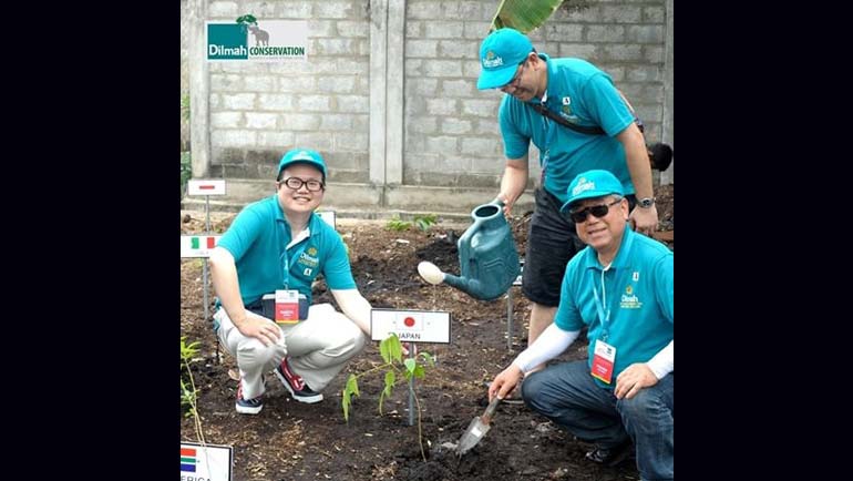Global Partners Plant Trees