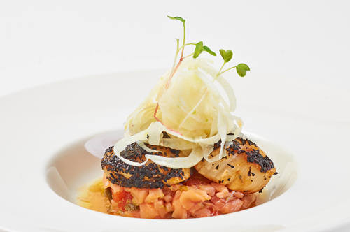 Earl Grey Crusted Scallop, Smoked & Fresh Salmon Tartar, Fennel Salad and Earl Grey Honey Dressing