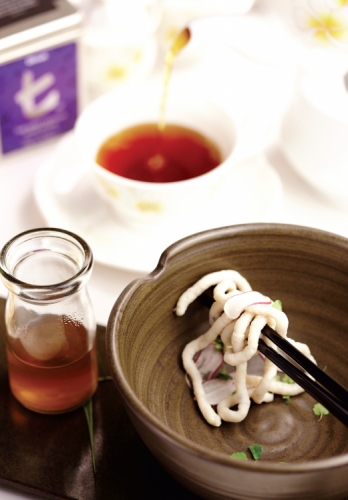 RED SNAPPER UDON WITH LIQUORICE FLAVORED DASHI AND ATSINA