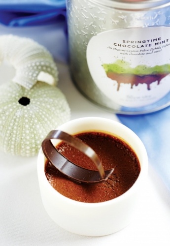 CHOCOLATE POT WITH SPRINGTIME CHOCOLATE MINT TEA