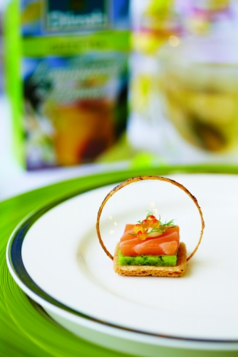 SALMON & AVOCADO PETIT FOUR SENSATION