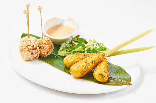 Spicy Seafood Skewer and Crispy Crab Cake with Dilmah Earl Grey Dip