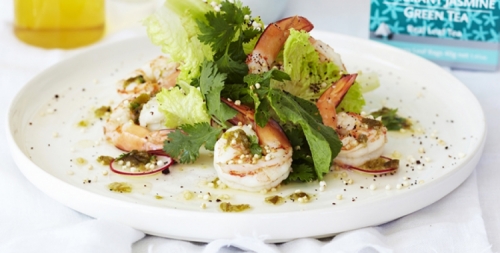 Green Tea and Jasmine Scented Steamed Prawns with Jalapeno Vinaigrette