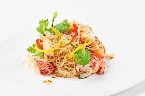 Dilmah Peach Tea Seafood Glass Noodle Salad